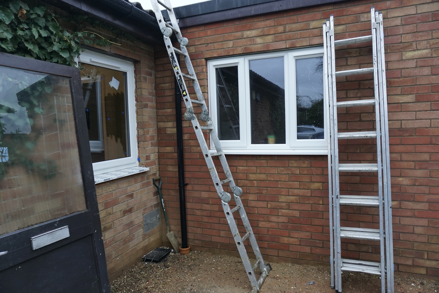 Building Single Storey Side House Kitchen Extension In Milton Keynes - Image 13